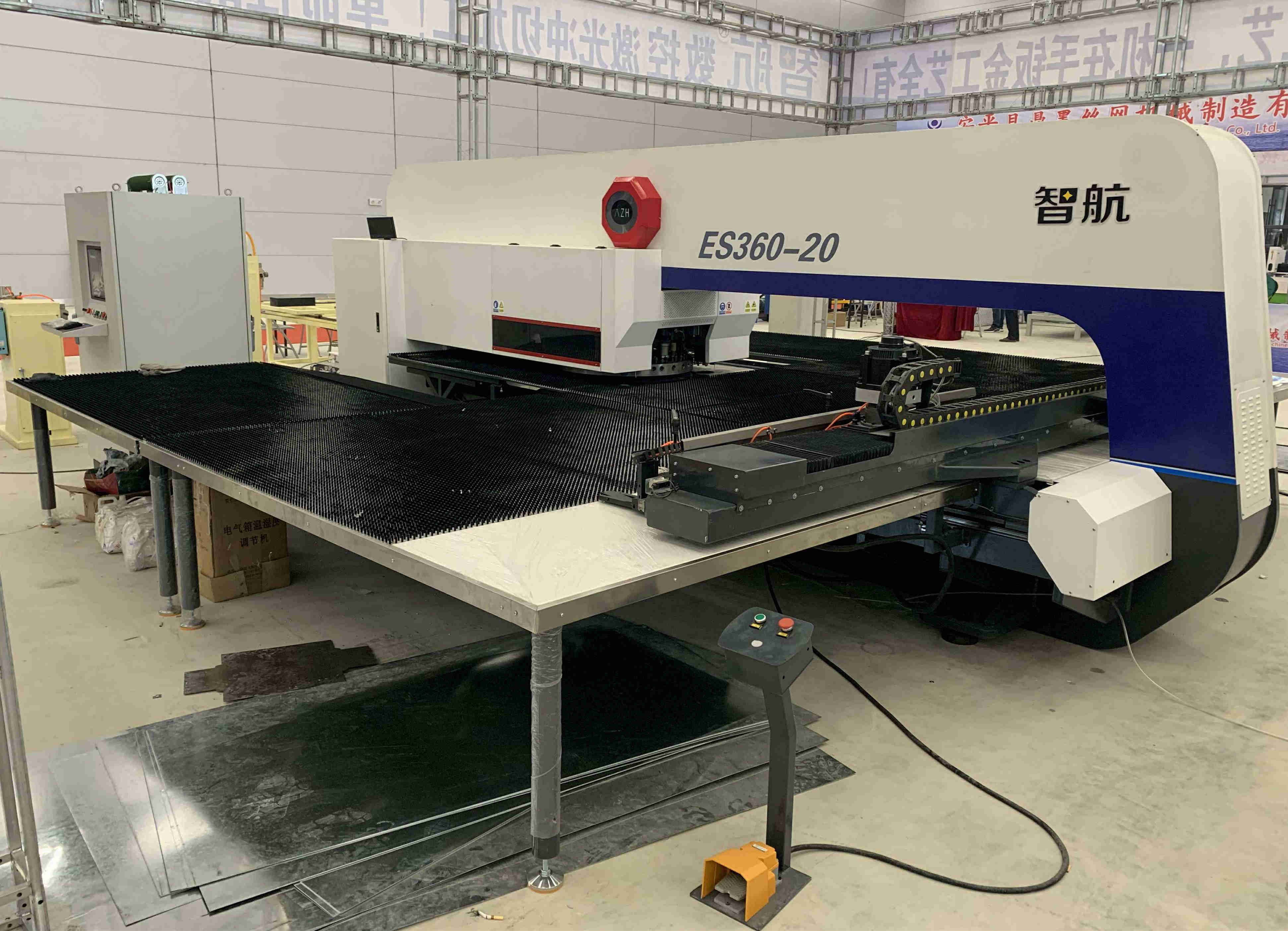 turret punching machine_